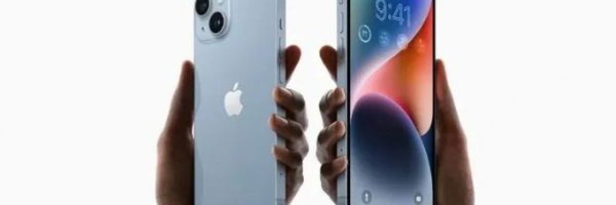 ابل_-تبدا-تصنيع-احدث-هاتفها-في-الهند-بدلاً-من-الصين