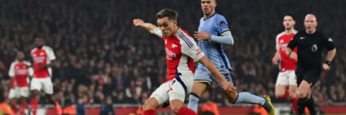 ارسنال-يتجاوز-توتنهام-ويواصل-الضغط-على-ليفربول ارسنال-يتجاوز-توتنهام-ويواصل-الضغط-على-ليفربول