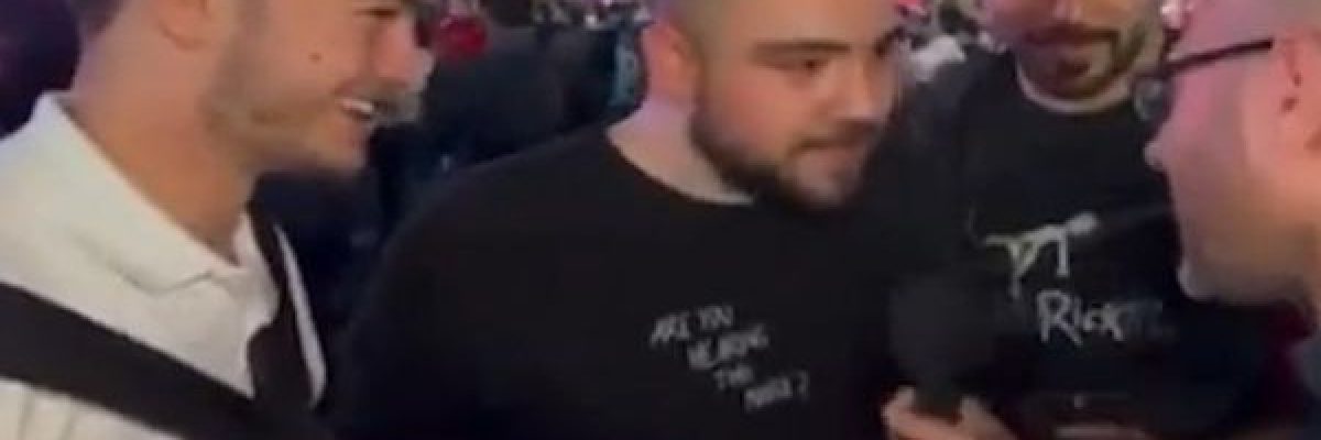 اسمها-فلسطين.-مشجعون-عرب-في-مونديال-قطر-يرفضون-التحدث-مع-مراسل-اسرائيلي-فيديو