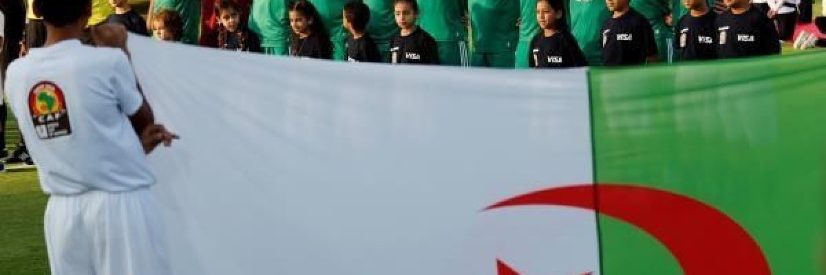 الجزائر-تتلقى-ضربة-قوية-امام-كوت-ديفوار