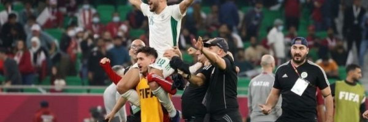 الجزائر-تقصي-قطر-وتلحق-بتونس-الى-نهائي-كاس-العرب