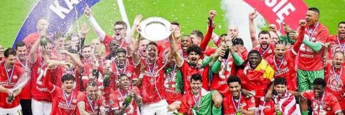 الدوري-الهولندي.-ايندهوفن-يعود-لمنصة-التتويج-بعد-غياب-6-سنوات