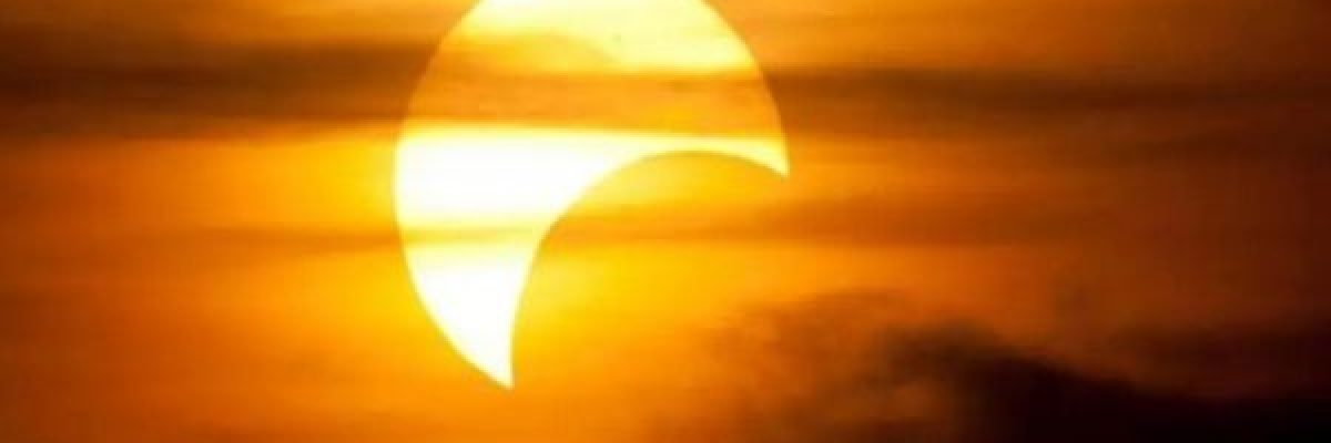 العالم-يشهد-اول-كسوف-شمسي-لهذا-العام-نهاية-الشهر-الجاري-