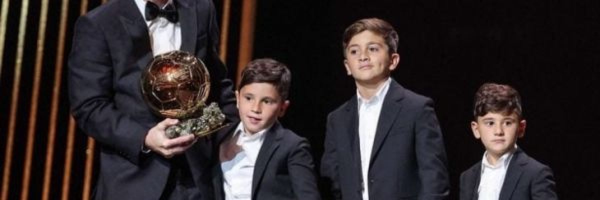 الكرة-الذهبية_-ميسي-يكرس-اسطورته-بتتويج-ثامن-في-مسيرته