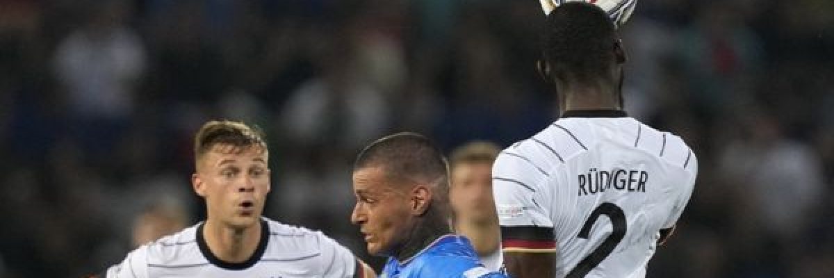 المانيا-تقتنص-التعادل-مع-ايطاليا-وتحافظ-على-سجلها-الخالي-من-الهزيمة-مع-فليك