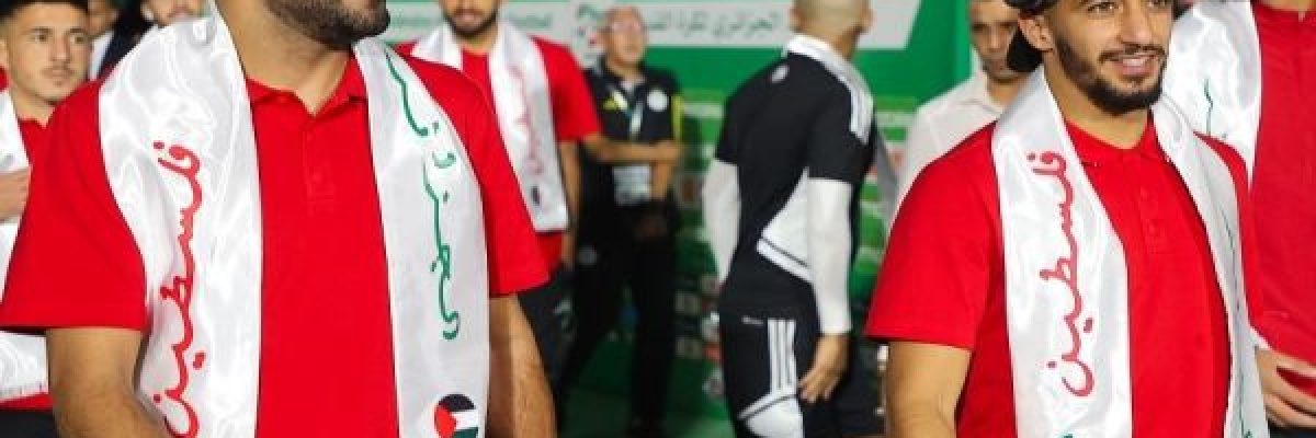 المنتخب-الجزائري-يتضامن-مع-الشعب-الفلسطيني
