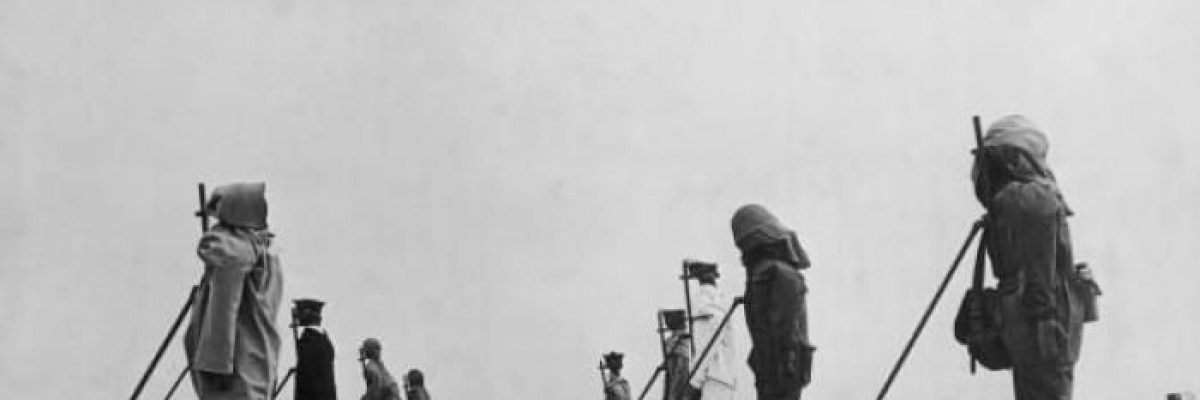 الهولوكست-المنسي.-حين-حولت-فرنسا-الجزائر-الى-حقل-للتجارب-النووية-الاسرائيلية