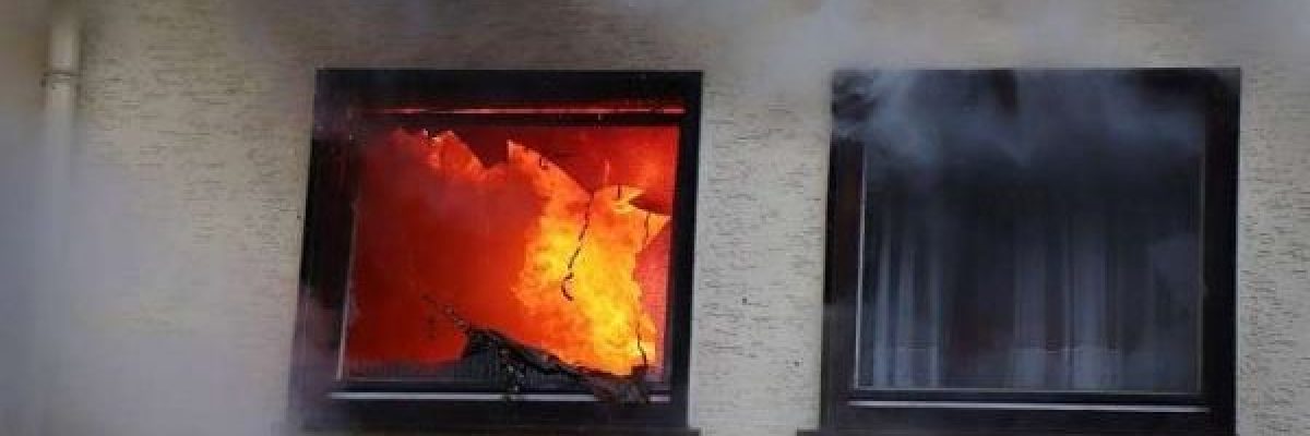 امراة-تحرق-زوجها-حيا-بسبب-عدم-اعطائها-كلمة-سر-هاتفه-صور