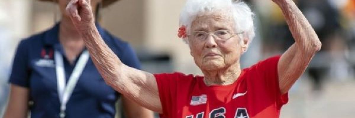امراة-عمرها-103-سنة-تفوز-بذهبية-سباق