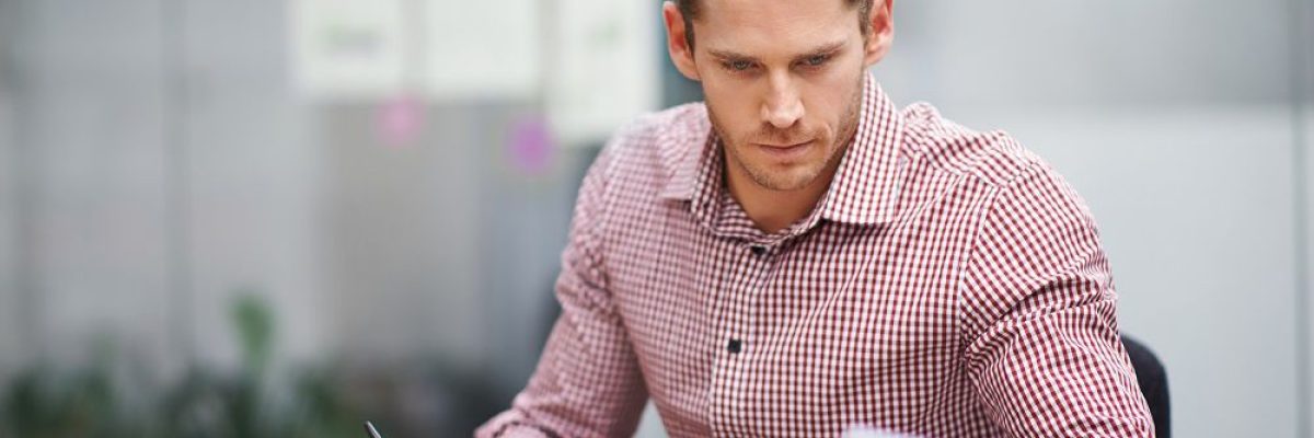 ان-تعمل-من-منزلك-بالبيجامة.-كيف-يؤثر-العمل-الحر-على-صحتك-النفسية؟