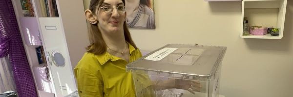 انتخابات-تركيا.-اطول-امراة-في-العالم-تدلي-بصوتها