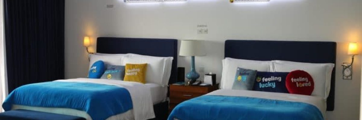 اول-جناح-فندقي-للتواصل-الاجتماعي-في-العالم