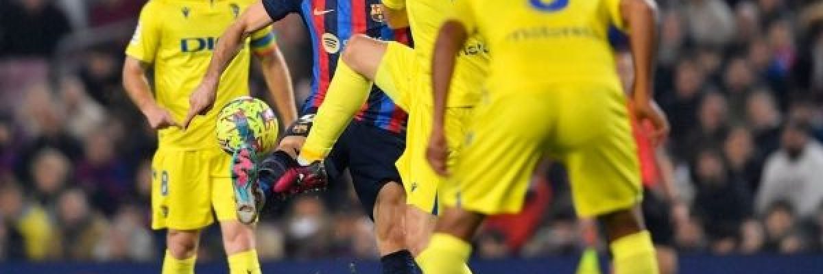 برشلونة-يدهس-قادش-ويعيد-فارق-ال8-نقاط-مع-الريال-بالدوري-الاسباني