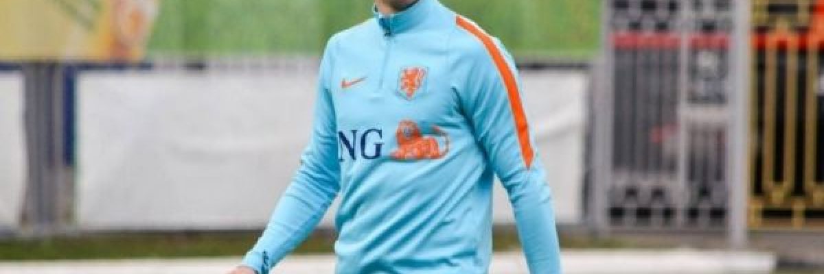 برشلونة-يعلن-التعاقد-مع-الهولندي-دي-يونغ-بشكل-رسمي