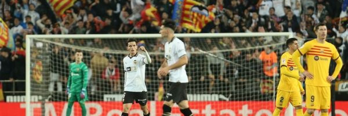 برشلونة-يواصل-نزيف-النقاط-ويتعادل-مع-فالنسيا-في-الدوري-الاسباني