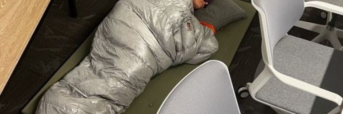 بعد-موجة-فصل-الموظفين.-مديرة-في-تويتر-تنام-في-مقر-الشركة-لتنفيذ-اوامر-ماسك