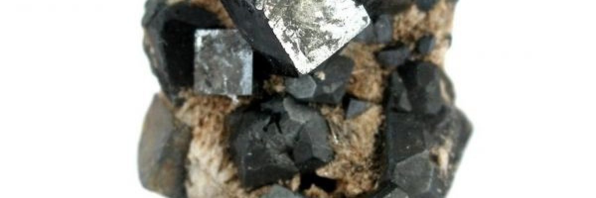 بعد-نحو-200-سنة-من-اكتشافها.مادة-على-وشك-تغيير-العالم