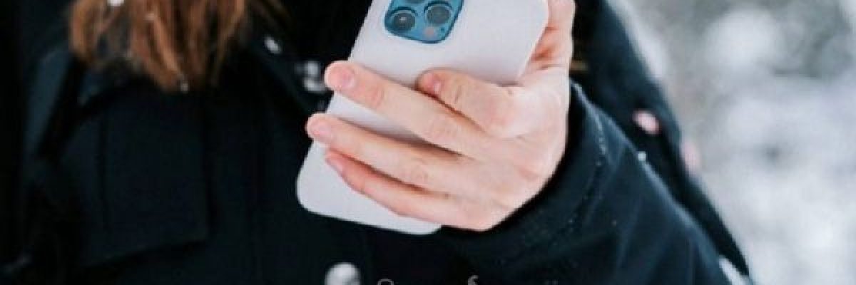 تحديث-جديد-لهواتف-ايفون-يحذر-الاطفال-عند-استقبال-او-ارسال-صور-عارية