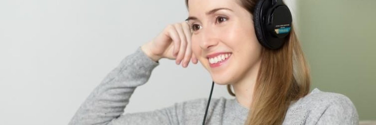 تطبيقات-ومواقع-مجانية-تقدم-لك-خدمة-الاستماع-للكتب-الصوتية