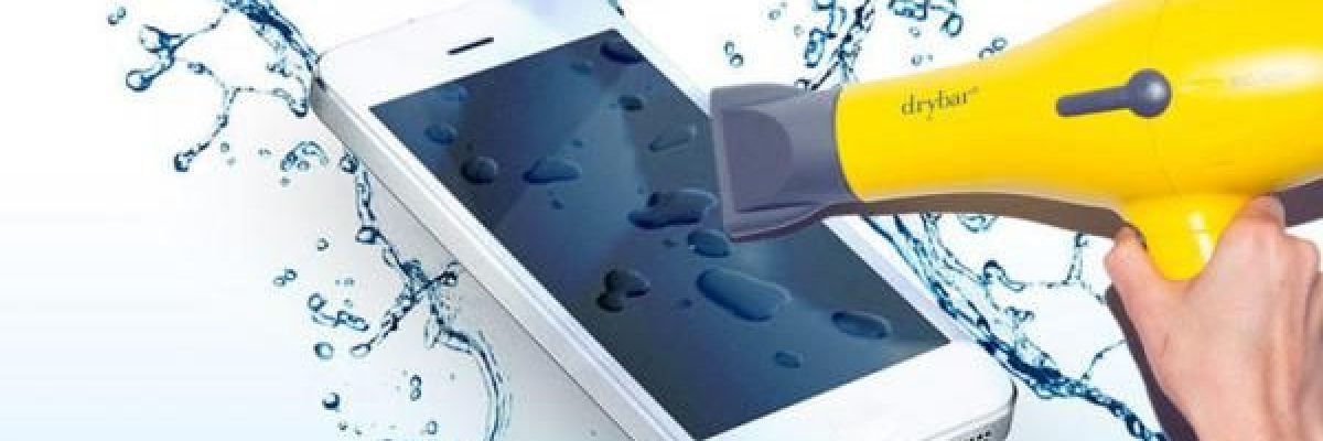 خبراء-يحذرون-من-استخدام-مجفف-الشعر-في-تجفيف-الهواتف-المبتلة