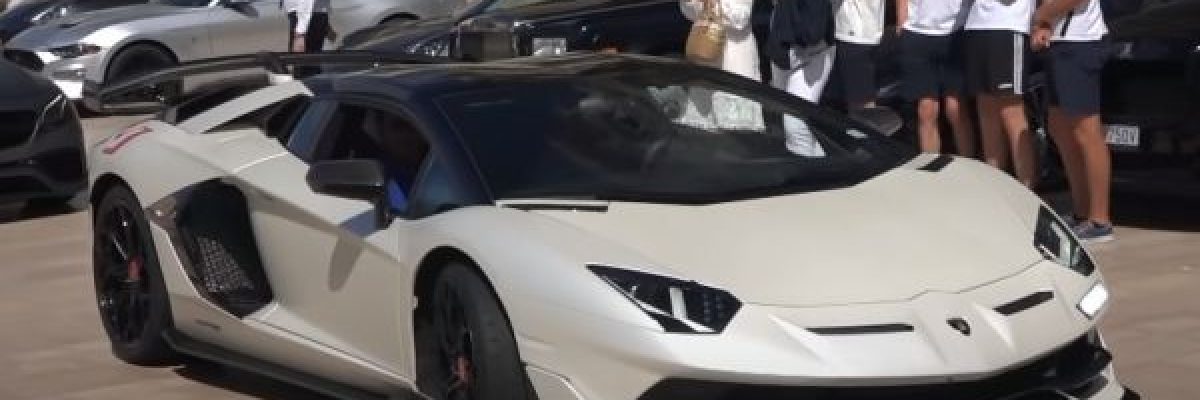 خليجي-يشتري-لوحة-مميزة-لسيارته-الفارهة-بـ-12-مليون-دولار