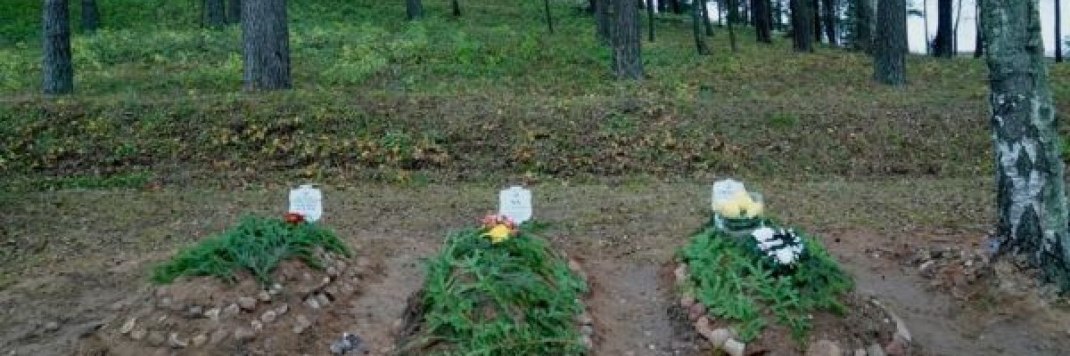 دفن-مهاجر-يمني-في-بولندا-توفي-على-الحدود-مع-بيلاروس