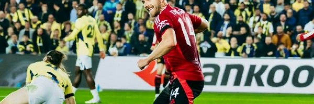 دوفبيك-يقود-روما-للفوز-ويونايتد-يتعادل-مع-فناربخشة-بالدوري-الاوروبي