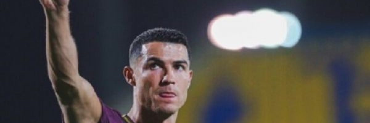 رونالدو-يعلق-على-انباء-انتقال-ميسي-للدوري-السعودي