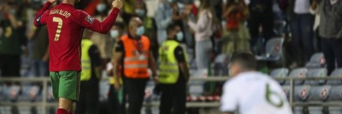 رونالدو-يقود-البرتغال-لفوز-مثير-على-ايرلندا-في-تصفيات-كاس-العالم