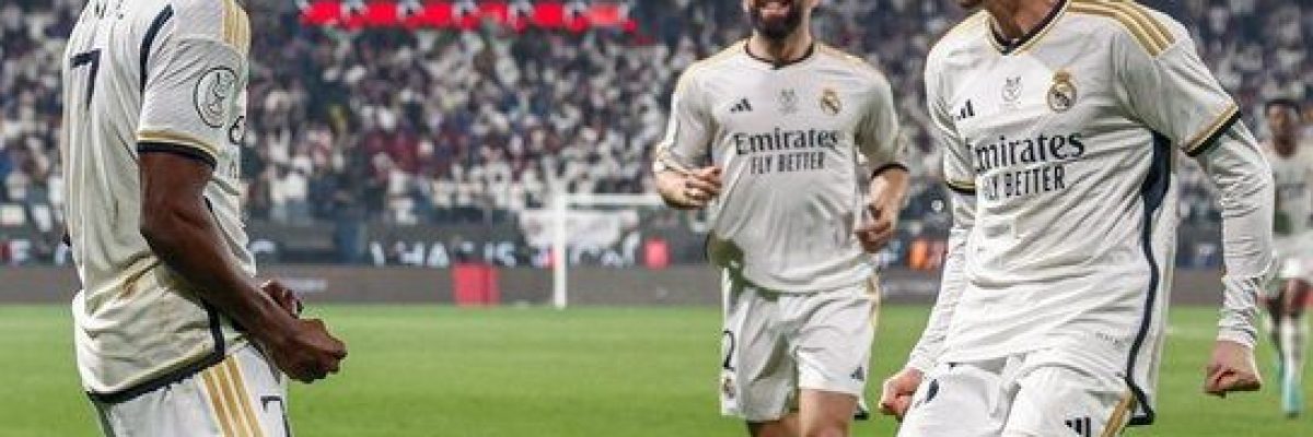 ريال-مدريد-يتوج-بالسوبر-الاسباني-بعد-كلاسيكو-مثير-امام-برشلونة
