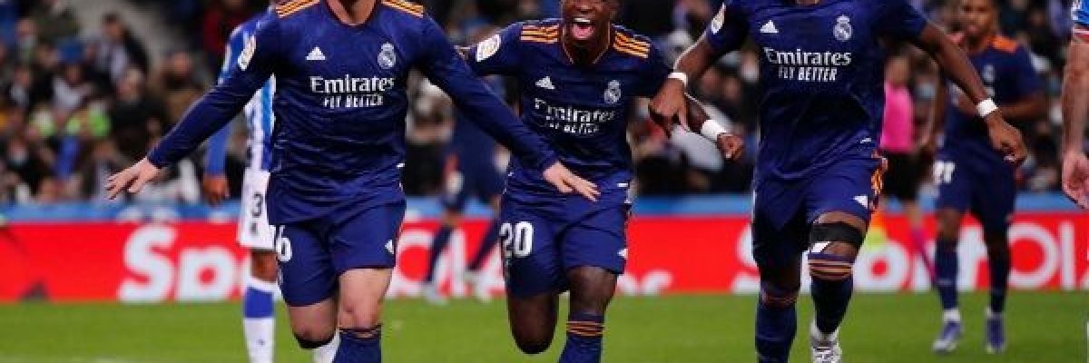 ريال-مدريد-يهرب-بالصدارة-منفرداً-بفوزه-على-سوسييداد-وبنزيمة-يخرج-للاصابة