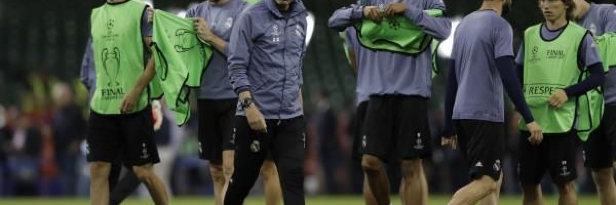 زيدان_-يبلغ-_مودريتش_-بمصيره-خلال-الموسم-المقبل