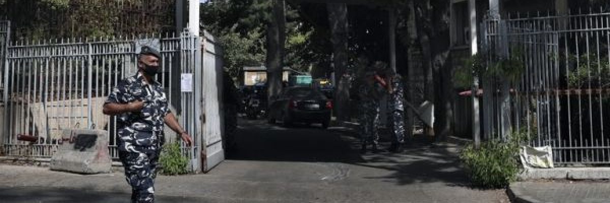 سرقات-_غريبة-عجيبة_-في-لبنان