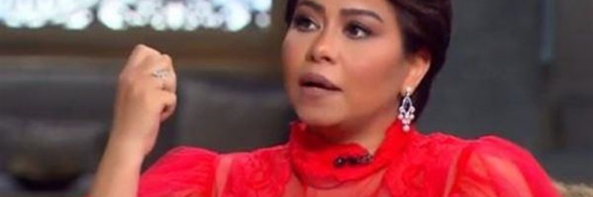 شيرين-تعلن-مقاضاة-شقيقها-وترد-على-مدير-اعمالها