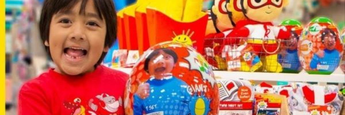 طفل-ثروته-100-مليون-دولار-من-يوتيوب-تطارده-الحكومة-الاميركية