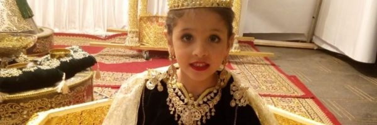 عرائس-مغربيات-صغيرات-يتزيَّنَّ-في-ليلة-القدر-.لهذا-السبب