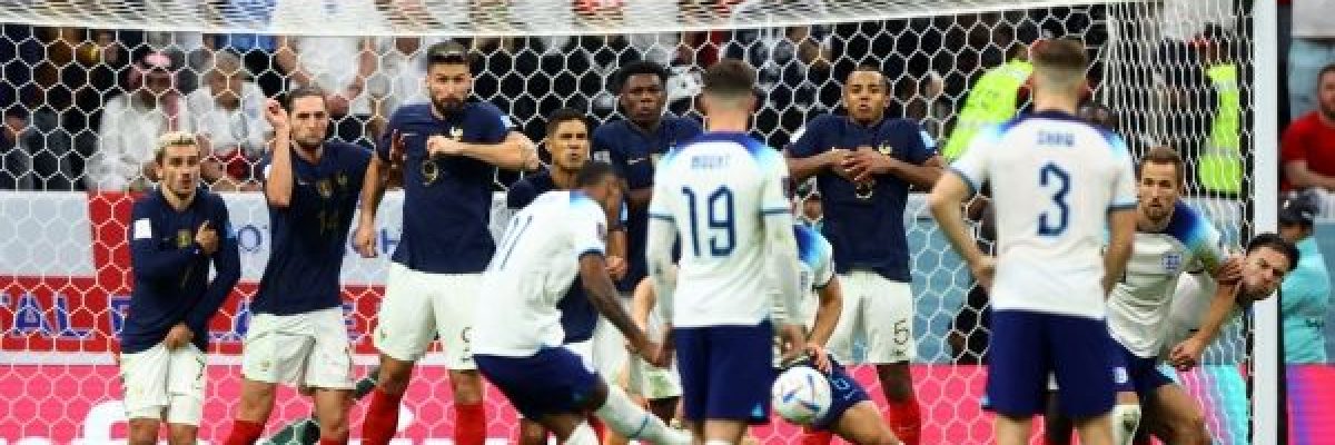 فرنسا-تهزم-انجلترا-وتضرب-موعداً-مع-المغرب-في-نصف-نهائي-كاس-العالم