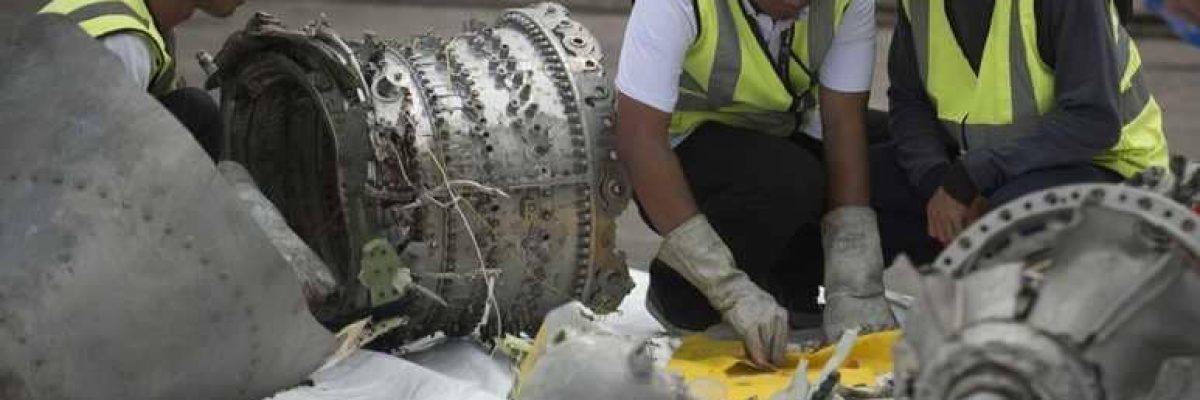 فك-لغز-سقوط-الطائرة-الاندونيسية