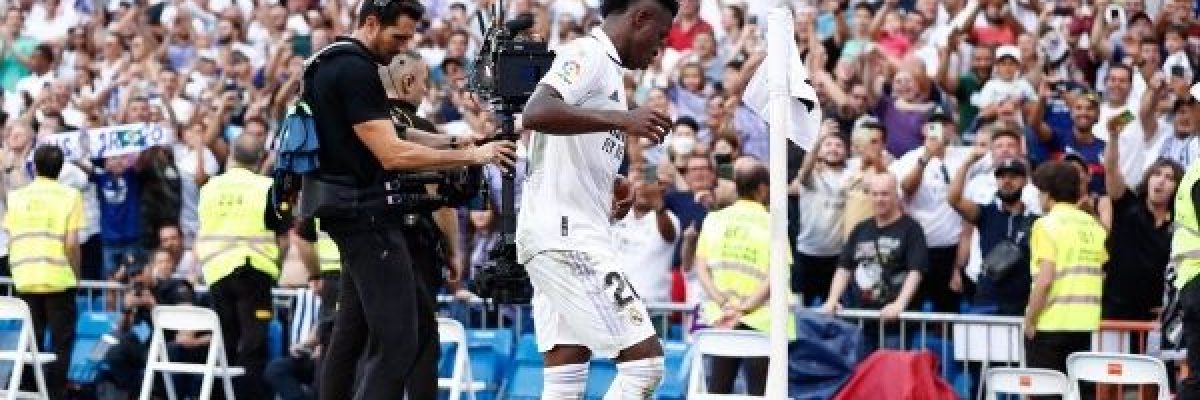 فينيسيوس-ورودريجو-يعلقان-على-صفقة-ريال-مدريد-الجديدة