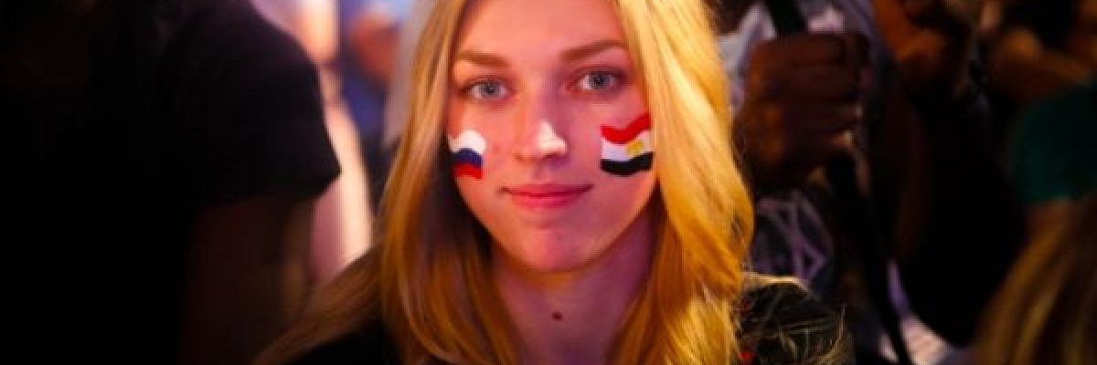 قصة-حب-عابرة-للقارات.-تعرف-كيف-عشقت-فتاة-روسية-شاباً-يمنياً؟-صور