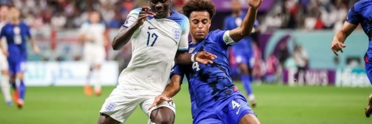 كاس-العالم.-انجلترا-تفلت-من-الفخ-الامريكي-وتكتفي-بالتعادل