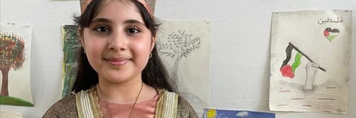 كركوك.-تلاميذ-يجسدون-معاناة-غزة-الانسانية-برسوماتهم