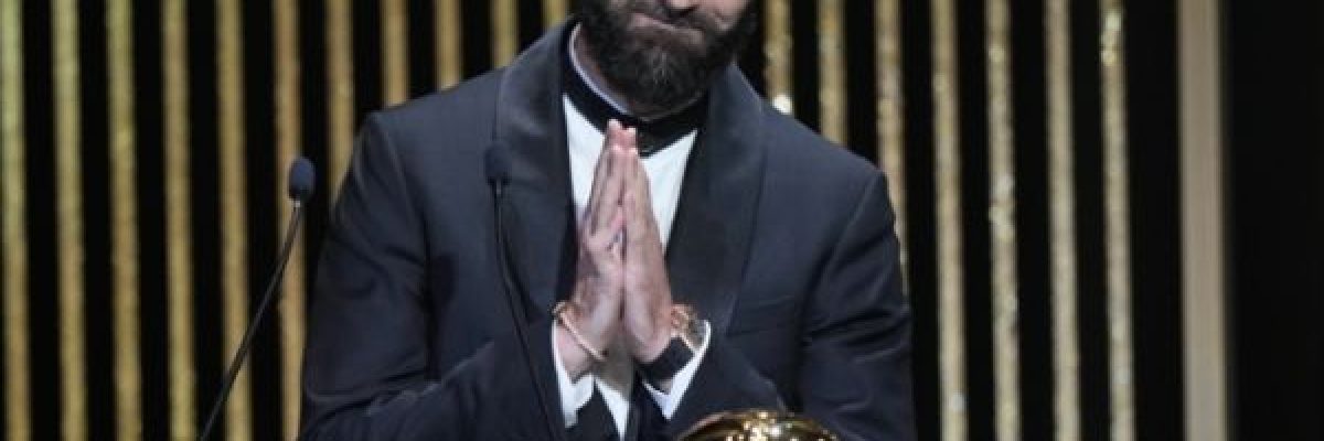 كم-المبلغ-الذي-سيحصل-عليه-بنزيمة-بعد-تتويجه-بالكرة-الذهبية؟