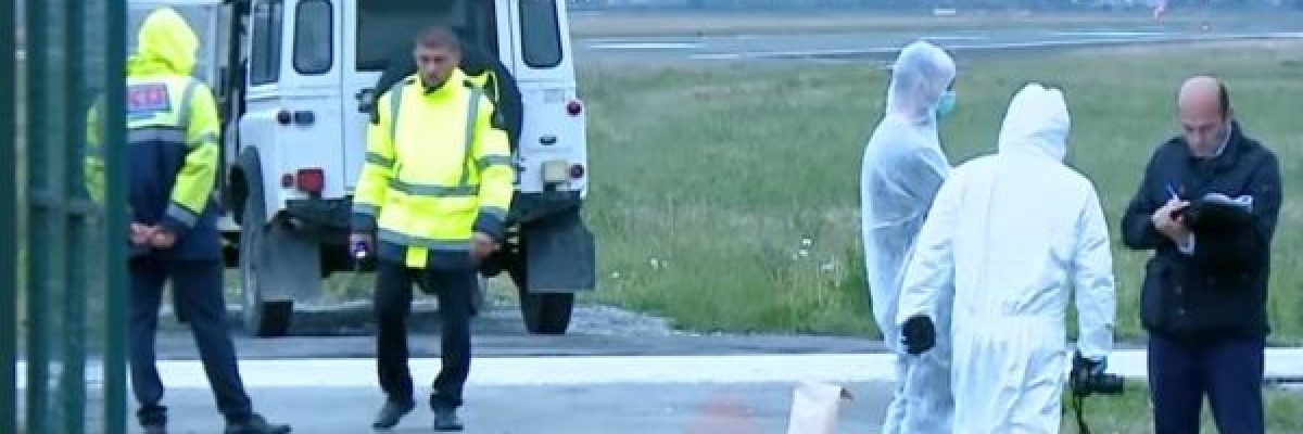 لصوص-يسرقون-2.5-مليون-يورو-من-طائرة-نمساوية