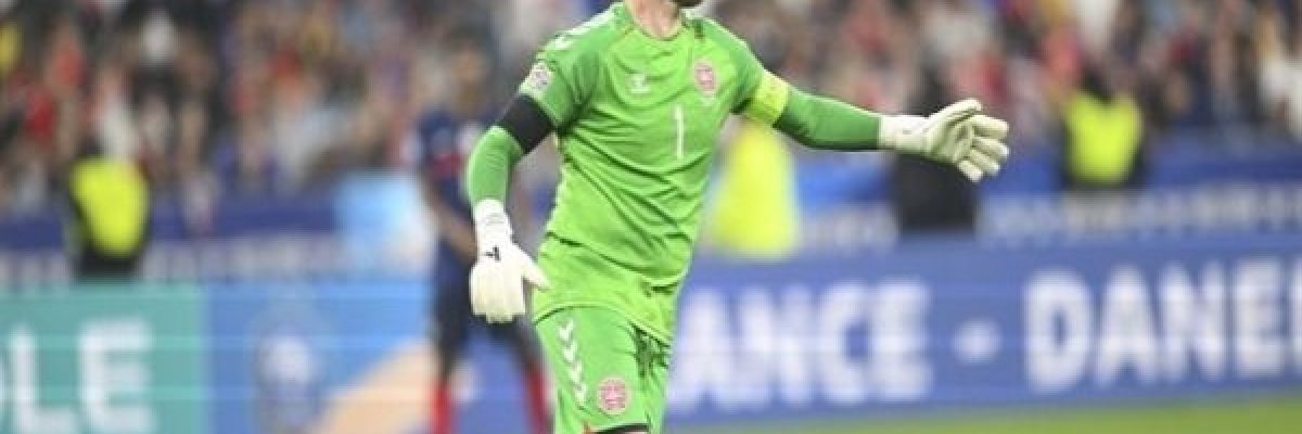 ليستر-سيتي-يعلن-رحيل-حامي-عرينه-بعد-11-عاما-قضاها-مع-_الثعالب_-