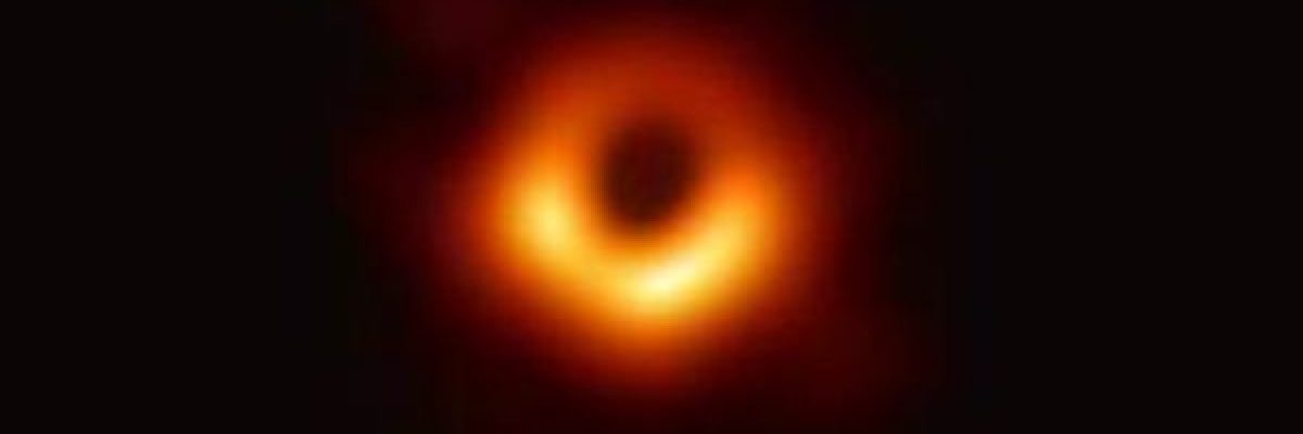 ماهو-_الثقب-الاسود_-الذي-تمكن-علماء-الفلك-من-التقاط-اول-صورة-له؟