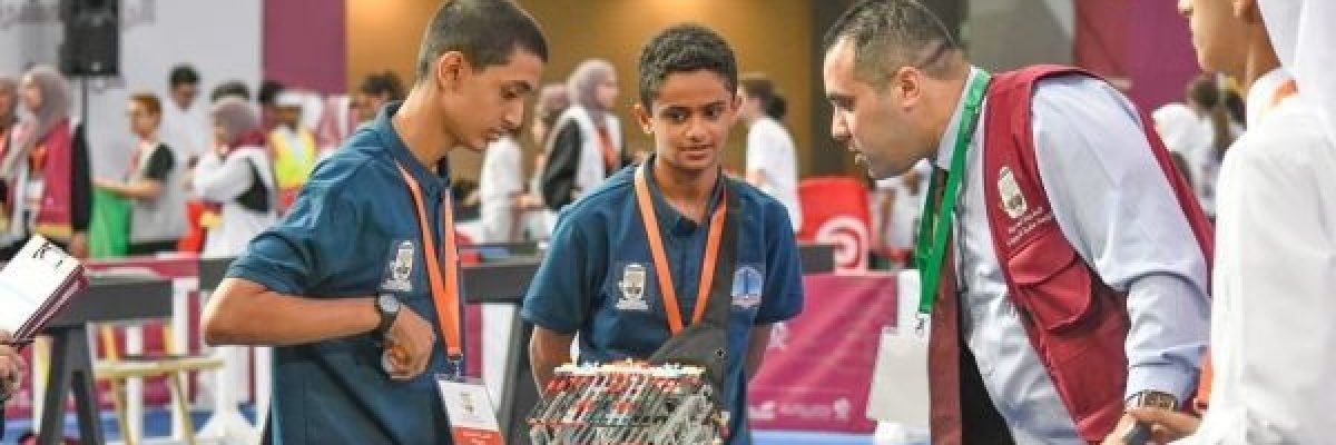 منتخب-اليمن-يفوز-بالبطولة-العربية-للريبوت-فئة-جمع-الكرات-بقطر