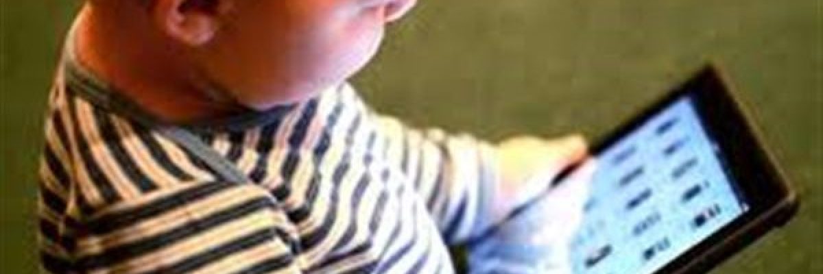 منظمة-الصحة-توصي-بالا-يقضي-الاطفال-الصغار-اكثر-من-ساعة-امام-الشاشات-يوميا