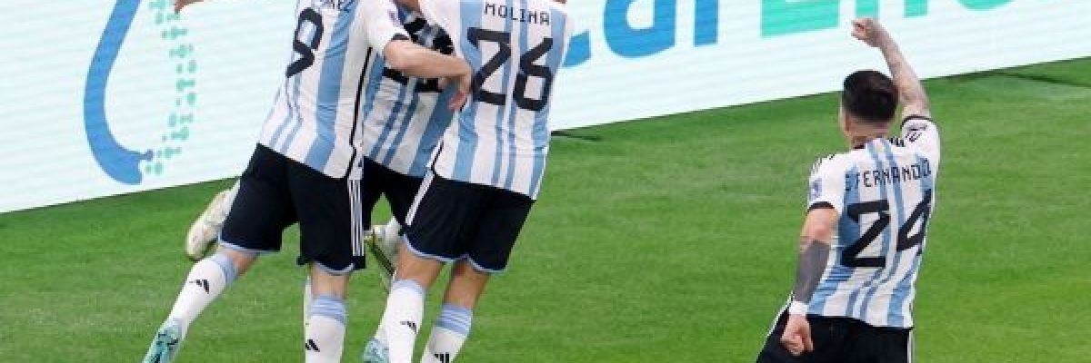 مونديال-قطر.-الارجنتين-تفوز-على-المكسيك-بثنائية