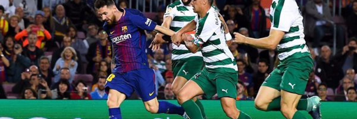 ميسي-السوبر-هاتريك-يقود-برشلونة-للفوز-على-ايبار-بسداسية